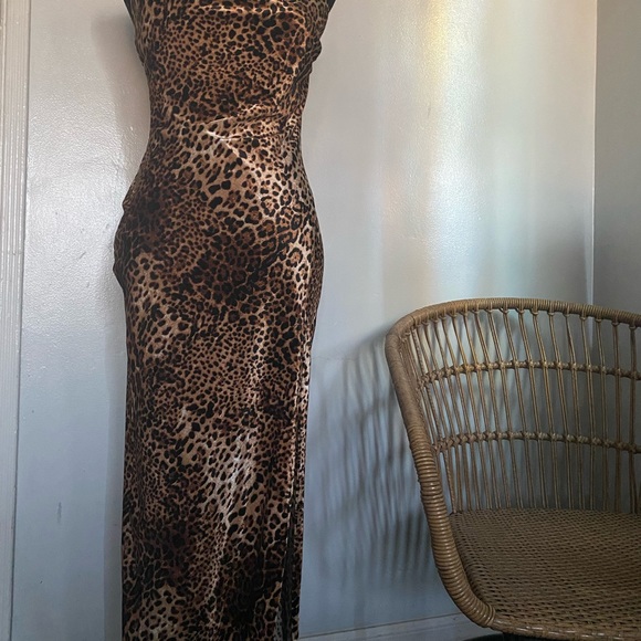 Leopard print maxi dress ❌SOLD‼️❌ - Picture 4 of 5